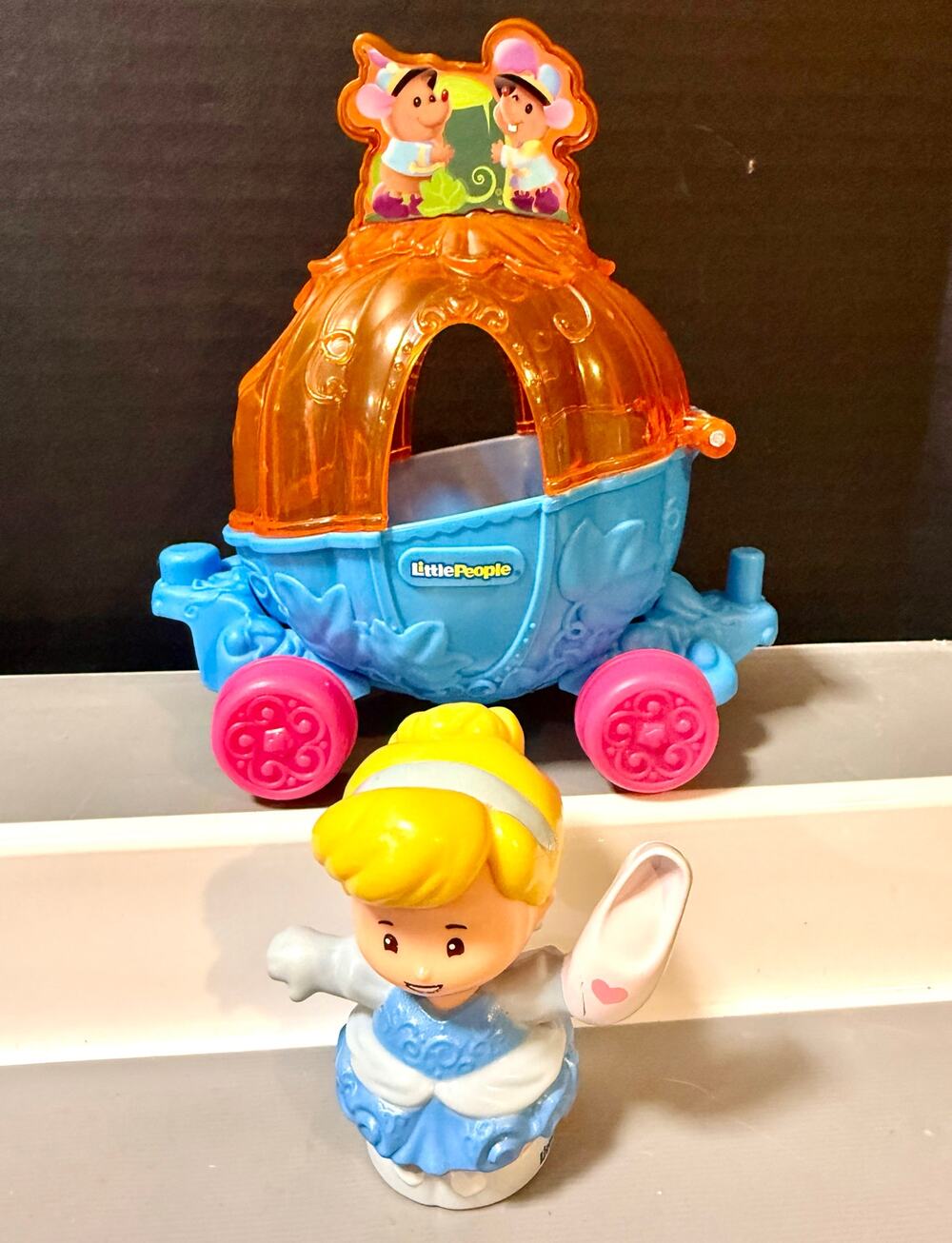 Disney Little People Fisher Price Princess Cinderella Parade Float W/ Carriage